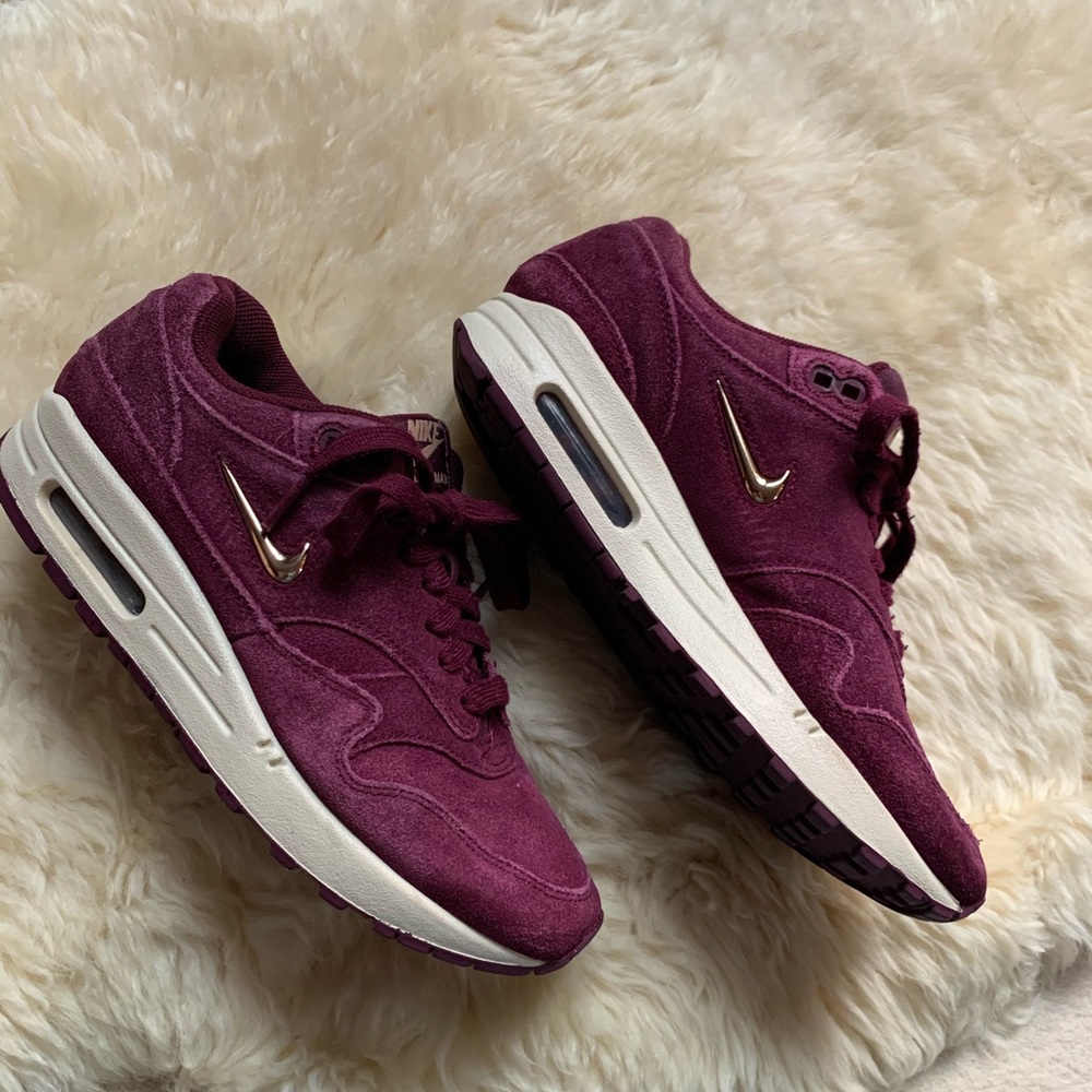 Nike❤️ Air Max 1 Premium Bordeaux Silver Sneakers - Picture 7 of 13